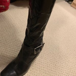 Ladies high boots 7 1/2